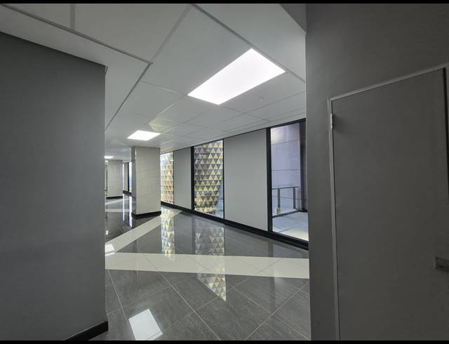 314M² OFFICE TO LET IN SANDTON CENTRAL